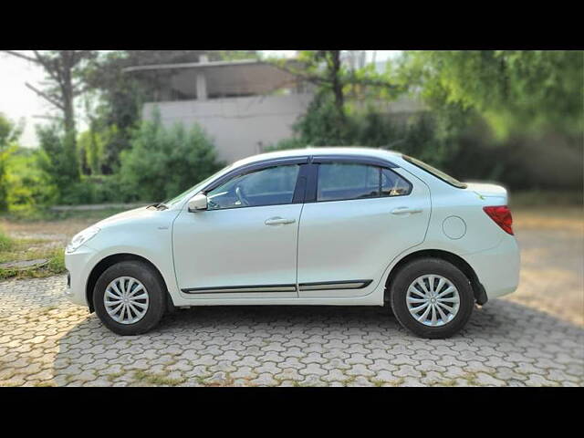 Used Maruti Suzuki Dzire [2017-2020] VDi AMT in Ahmedabad