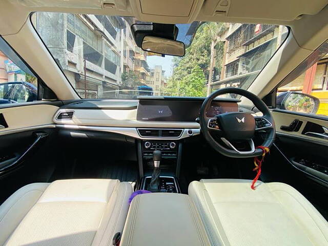 Used Mahindra XUV700 AX 7 Diesel AT AWD Luxury Pack 7 STR [2021] in Mumbai