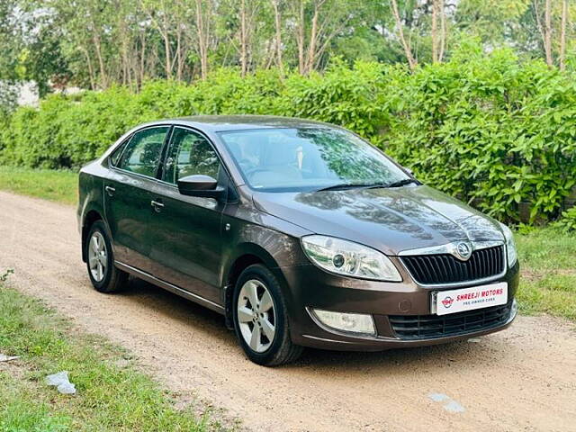 Used Skoda Rapid [2014-2015] 1.5 TDI CR Elegance AT in Ahmedabad