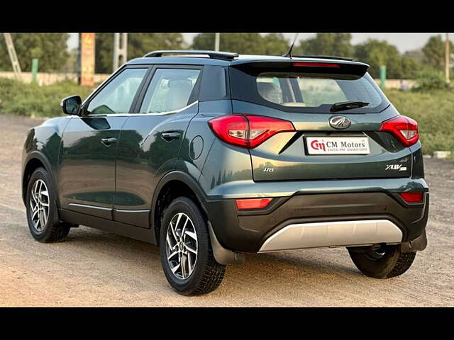 Used Mahindra XUV300 [2019-2024] 1.5 W8 (O) [2019-2020] in Ahmedabad