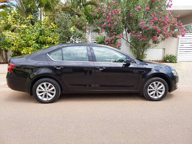 Used Skoda Octavia [2017-2021] 2.0 TDI CR Style Plus AT [2017] in Coimbatore