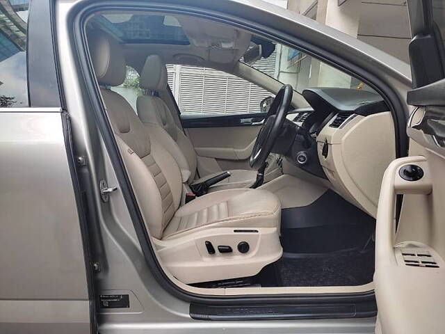 Used Skoda Octavia [2017-2021] 2.0 TDI CR Style Plus AT [2017] in Mumbai