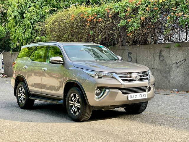 Used Toyota Fortuner [2016-2021] 2.8 4x2 AT [2016-2020] in Delhi