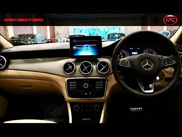 Used Mercedes-Benz GLA [2017-2020] 200 Sport in Delhi