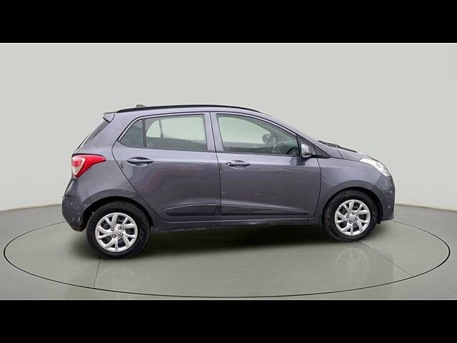 Used Hyundai Grand i10 Sportz (O) 1.2 Kappa VTVT [2017-2018] in Surat