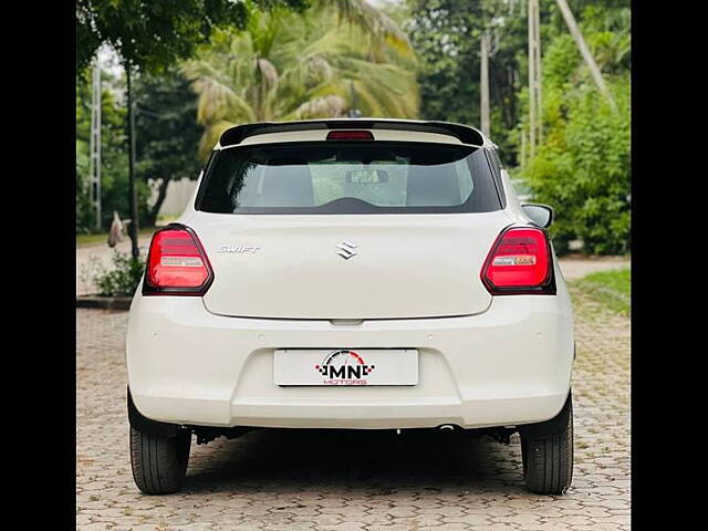 Used Maruti Suzuki Swift [2021-2024] VXi AMT [2021-2023] in Ahmedabad