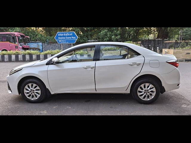 Used Toyota Corolla Altis G Petrol in Mumbai