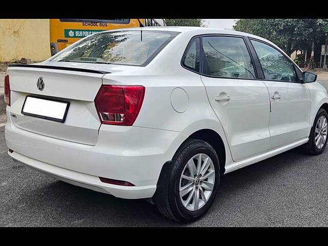 Used Volkswagen Ameo Highline1.2L Plus (P) 16 Alloy [2017-2018] in Delhi