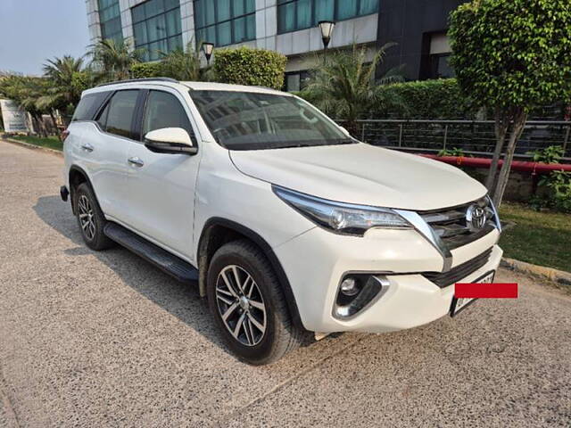 Used Toyota Fortuner 4X4 MT 2.8 Diesel in Delhi