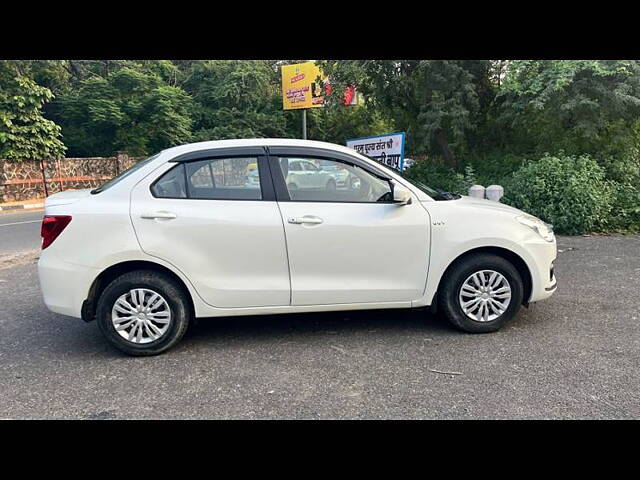 Used Maruti Suzuki Dzire [2017-2020] VXi AMT in Delhi