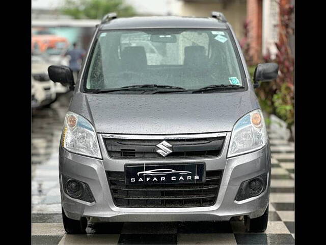 Used 2017 Maruti Suzuki Wagon R in Kheda