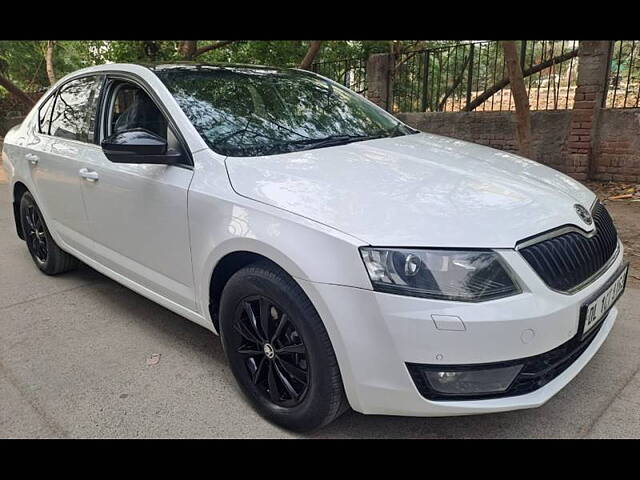 Used Skoda Octavia [2015-2017] 1.8 TSI Ambition Plus AT in Delhi