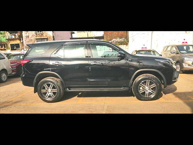 Used Toyota Fortuner 4X2 AT 2.8 Diesel in Mumbai