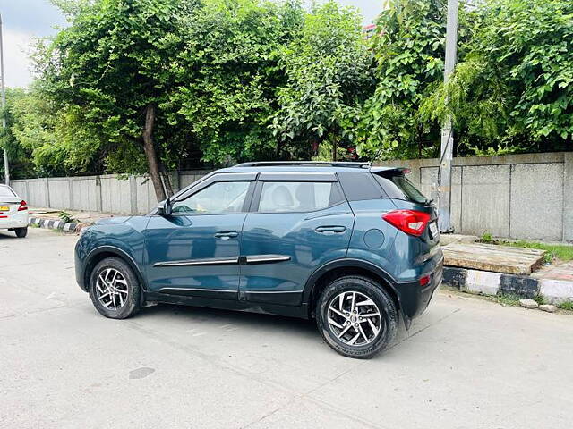 Used Mahindra XUV300 [2019-2024] W8 (O) 1.2 Petrol in Delhi