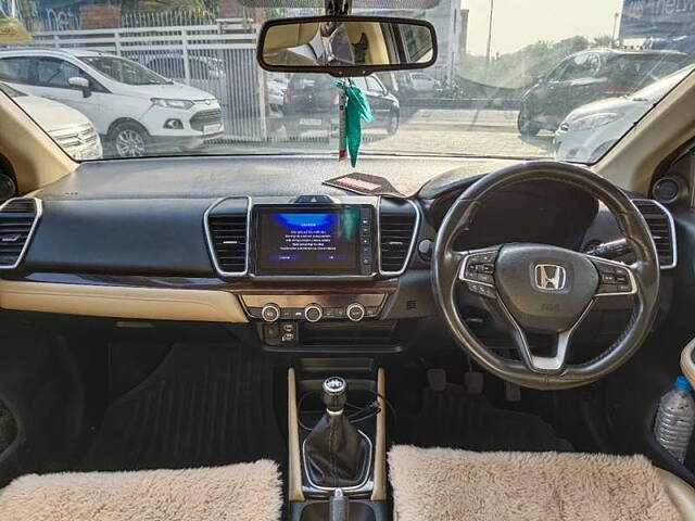 Used Honda City 4th Generation ZX Petrol in Kheda