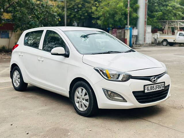 Used Hyundai i20 [2012-2014] Sportz 1.4 CRDI in Surat