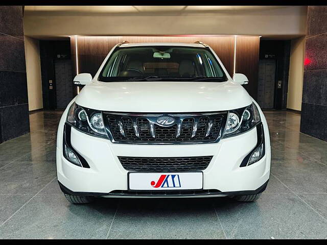 Used Mahindra XUV500 [2015-2018] W10 in Ahmedabad