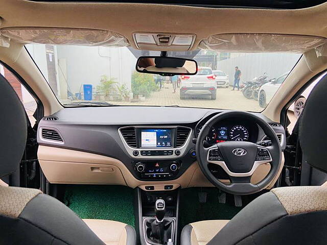 Used Hyundai Verna [2015-2017] 1.6 VTVT SX (O) in Guwahati