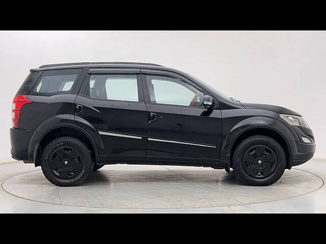 Used Mahindra XUV300 [2019-2024] 1.5 W6 [2019-2020] in Pune