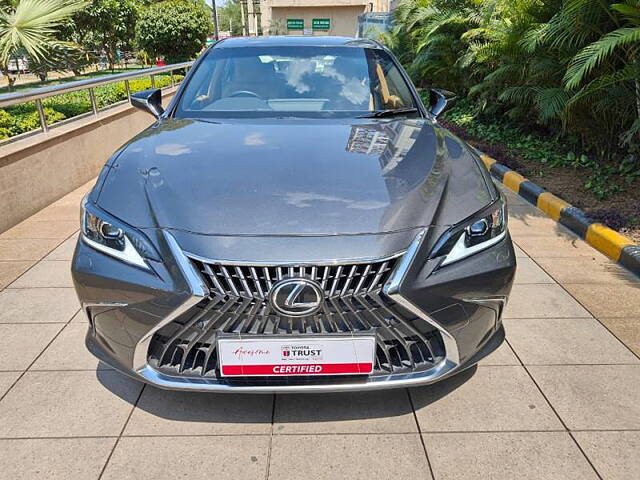 Used Lexus ES 300h Luxury in Gurgaon