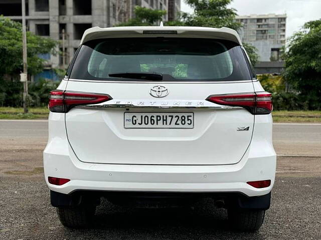 Used Toyota Fortuner 4X4 AT 2.8 Diesel in Surat