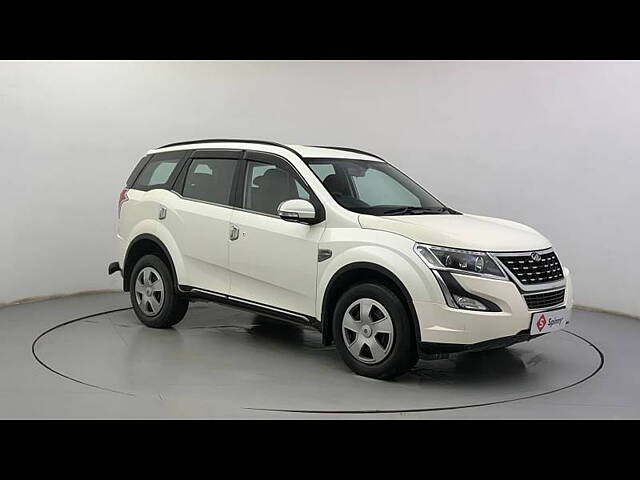 Used Mahindra XUV500 W7 [2018-2020] in Ahmedabad