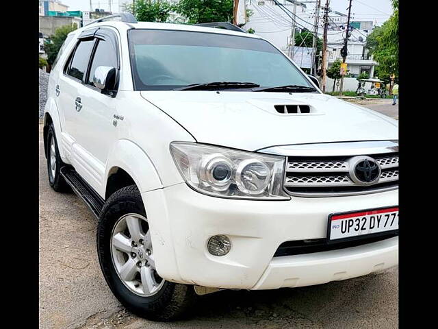 Used 2011 Toyota Fortuner in Lucknow