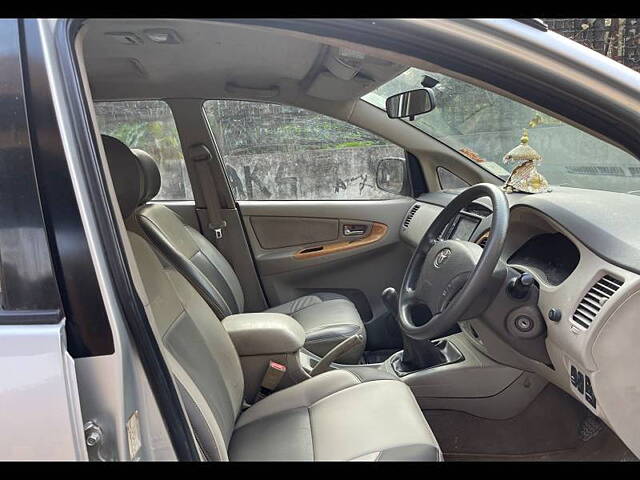 Used Toyota Innova [2005-2009] 2.5 V 7 STR in Mumbai