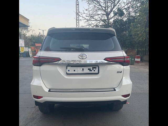 Used Toyota Fortuner 4X4 AT 2.8 Diesel in Delhi