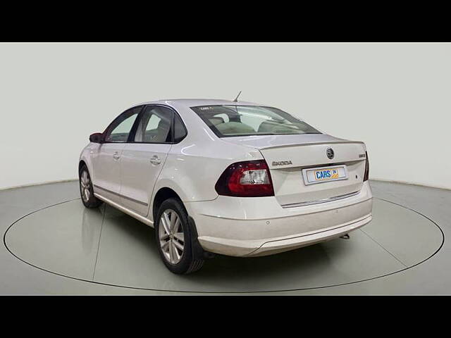 Used Skoda Rapid Style 1.6 MPI in Mumbai