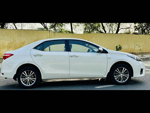 Used Toyota Corolla Altis [2014-2017] VL AT Petrol in Delhi