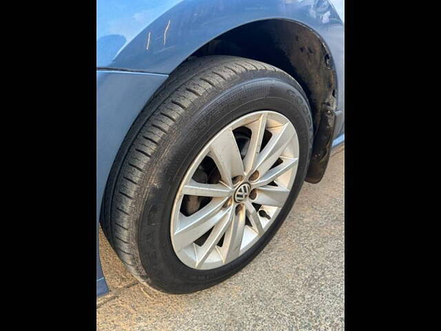 Used Volkswagen Ameo Highline Plus 1.0L (P) 16 Alloy in Mumbai