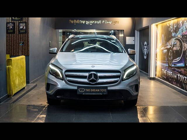 Used 2016 Mercedes-Benz GLA in Delhi