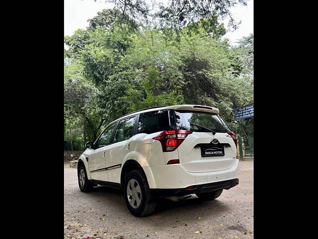 Used Mahindra XUV500 W7 [2018-2020] in Delhi