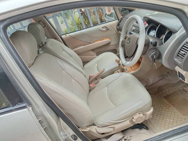 Used Honda City ZX GXi in Hyderabad