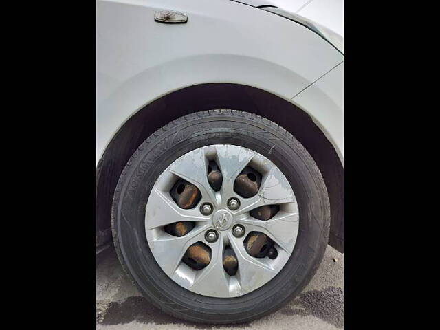 Used Hyundai Xcent [2014-2017] Base 1.1 CRDi in Surat