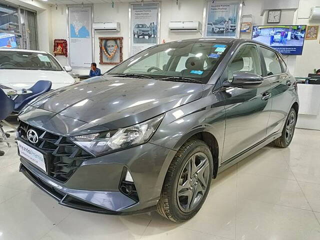 Used Hyundai i20 [2020-2023] Sportz 1.2 IVT [2020-2023] in Mumbai