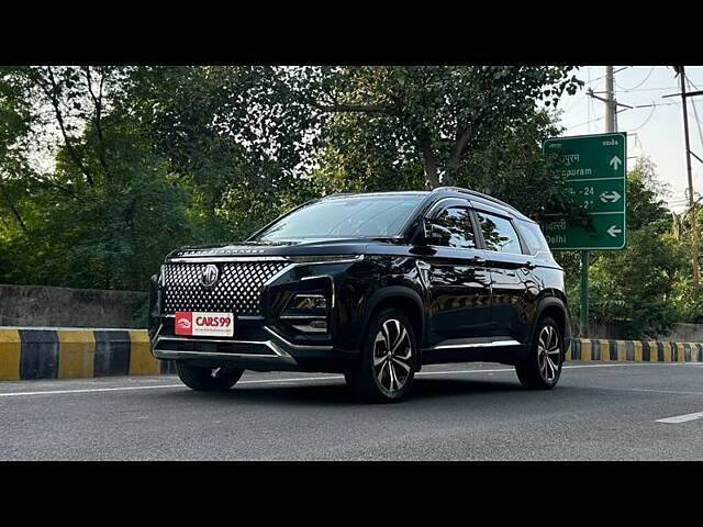 Used MG Hector Plus Sharp Pro 1.5 Turbo Petrol CVT 7 STR [2023] in Noida