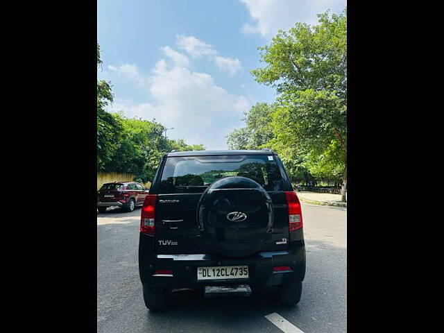 Used Mahindra TUV300 [2015-2019] T8 in Delhi