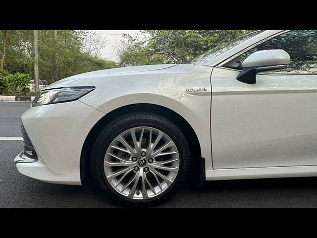 Used Toyota Camry Hybrid in Delhi