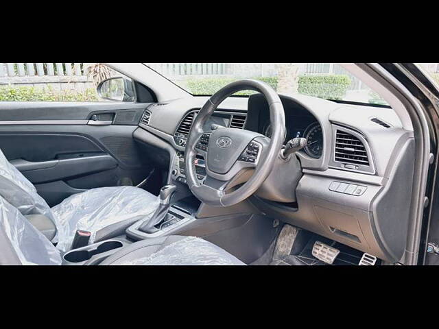 Used Hyundai Elantra SX (O) 2.0 AT in Delhi