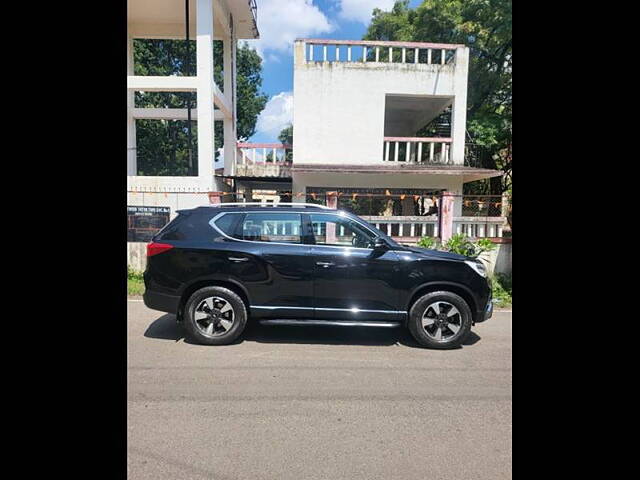 Used Mahindra Alturas G4 4WD AT in Pune