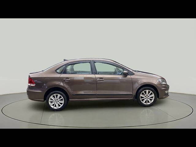 Used Volkswagen Vento Highline 1.2 (P) AT in Delhi