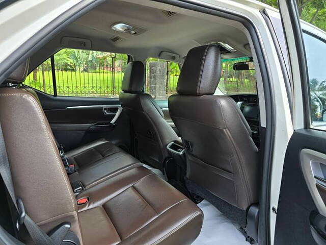 Used Toyota Fortuner [2016-2021] 2.8 4x2 AT [2016-2020] in Mumbai