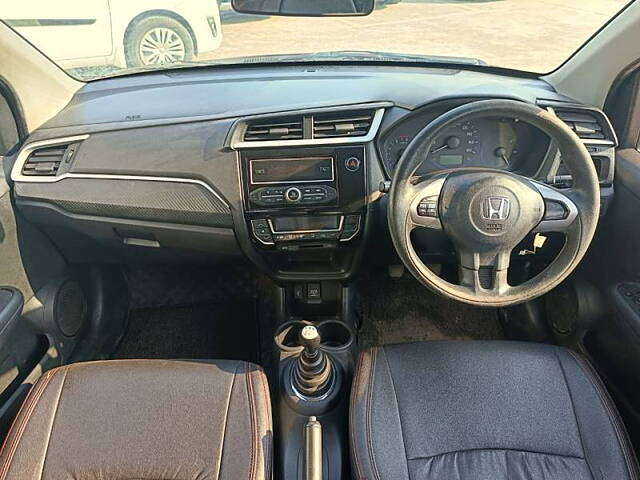 Used Honda Brio VX MT in Mumbai