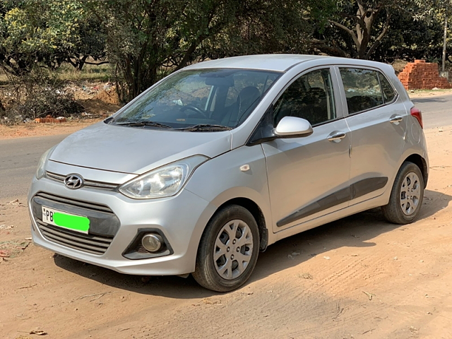 Second Hand Hyundai Grand i10 [2013-2017] Magna 1.1 CRDi [2016-2017] in Mohali
