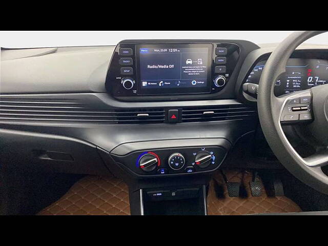 Used Hyundai i20 [2020-2023] Sportz 1.2 MT [2020-2023] in Bangalore