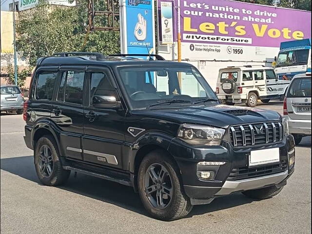 Used Mahindra Scorpio S11 MT 7S in Delhi