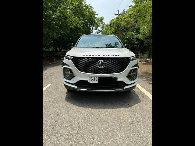 Used 2023 MG Hector Plus in Delhi