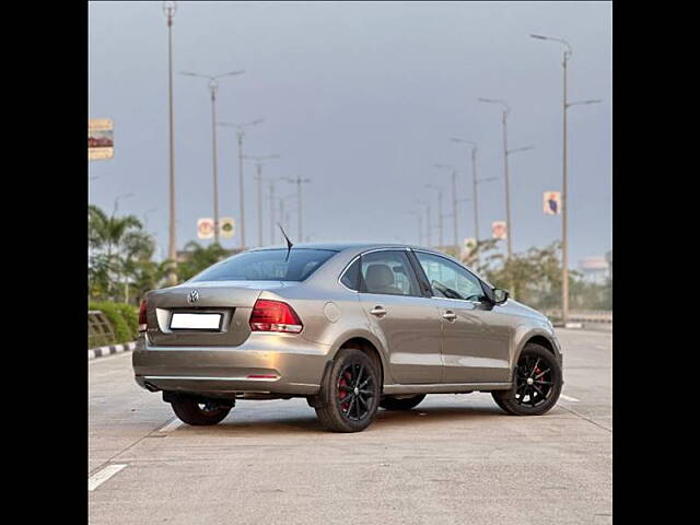 Used Volkswagen Vento [2015-2019] Highline Plus 1.5 AT (D) 16 Alloy in Surat